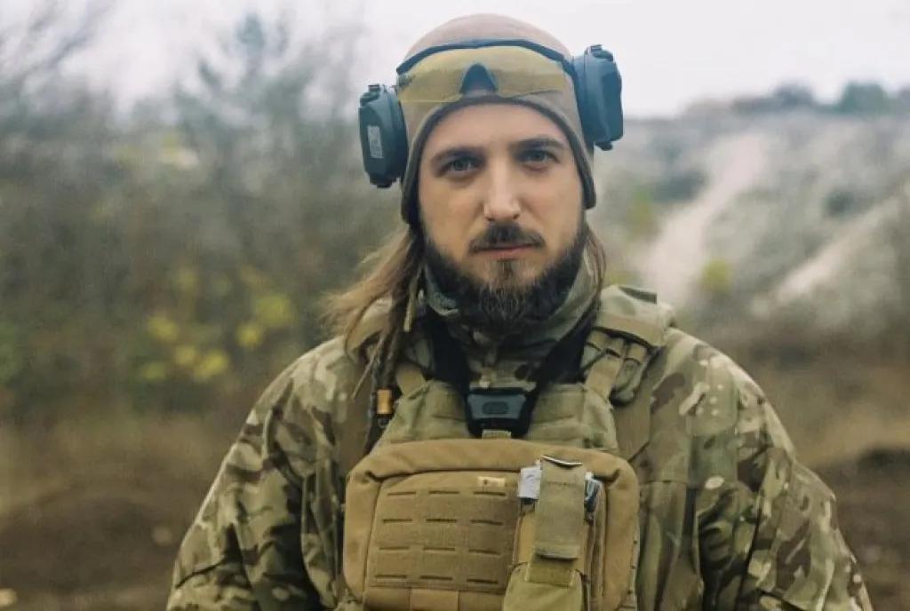 Президент присвоїв звання Героя України загиблому воїну та поету з Рівного Максиму Кривцову
