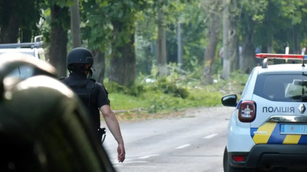 У Рівному патрульного засудили за побиття затриманого, але відправили на іспитовий термін