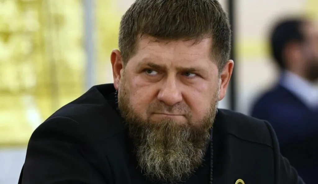 СБУ висунула нову підозру Кадирову за використання полонених як живого щита