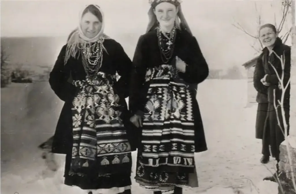 Опубліковано архівні фото мешканців Клеваня 1940-х років