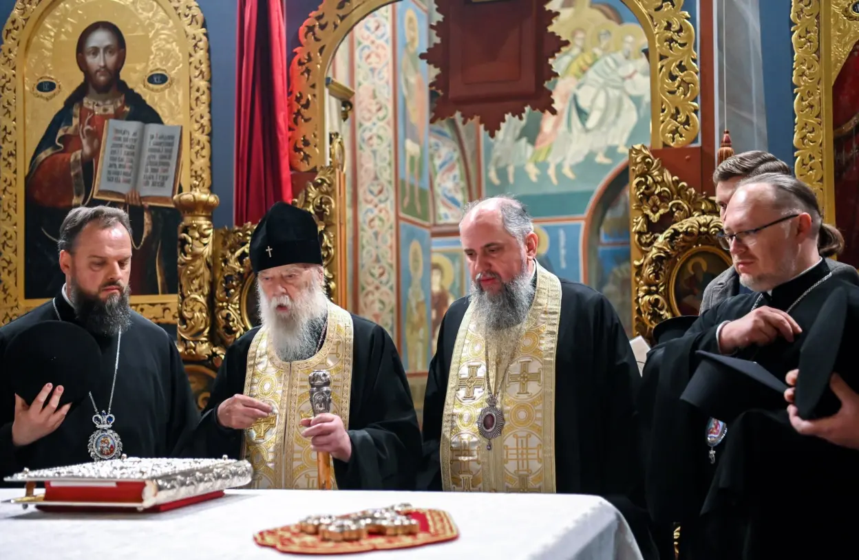 Патріарх Філарет відновив спілкування з Православною церквою України