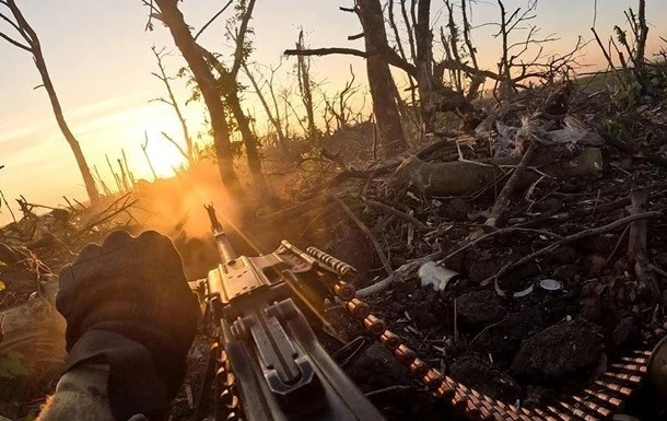 Українські військові спростували російські заяви про прорив у Лимані