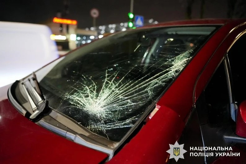 На переході біля автовокзалу в Рівному автівка збила жінку – потерпіла у критичному стані