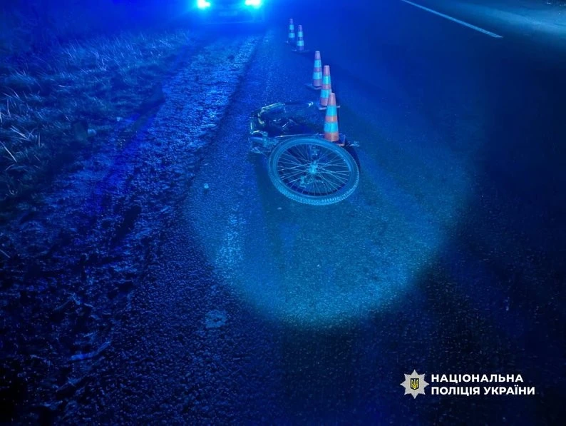 Смертельна поїздка без гальмування – трагедія на узбіччі Рівненщини Смертельна поїздка без гальмування – трагедія на узбіччі Рівненщини