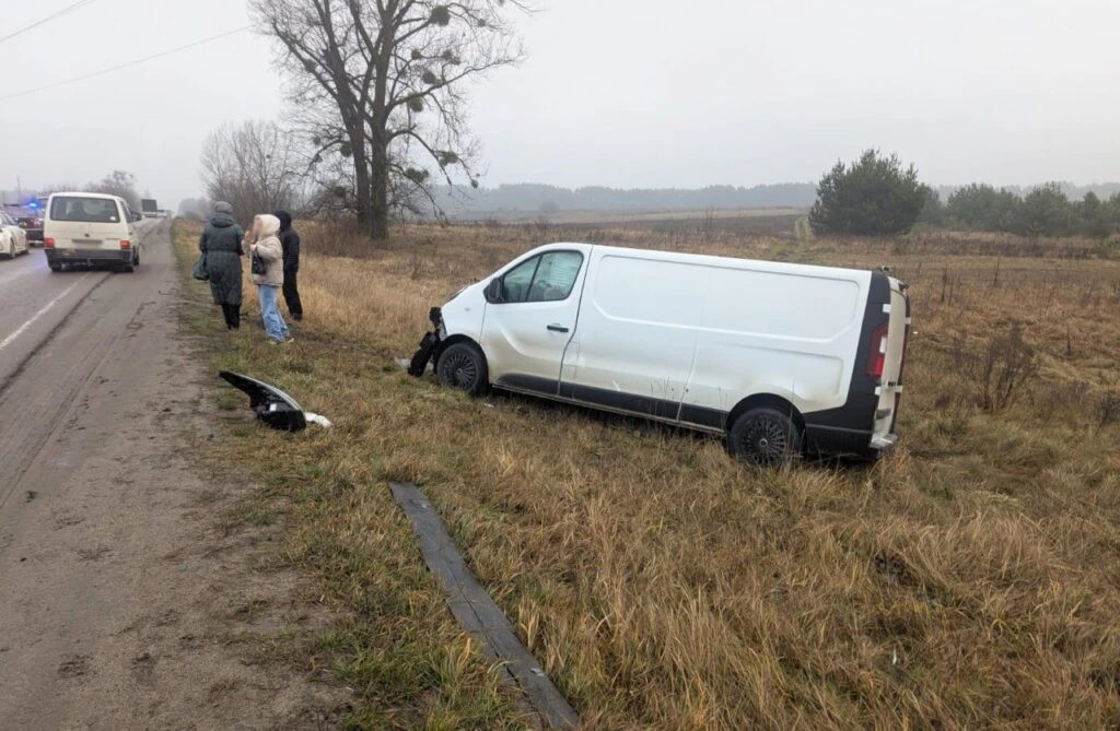 Ранкове зіткнення під Рівним: травмований водій з Хмельниччини