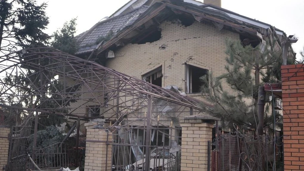 Масовані обстріли Запорізької області: 10 поранених та сотні пошкоджень