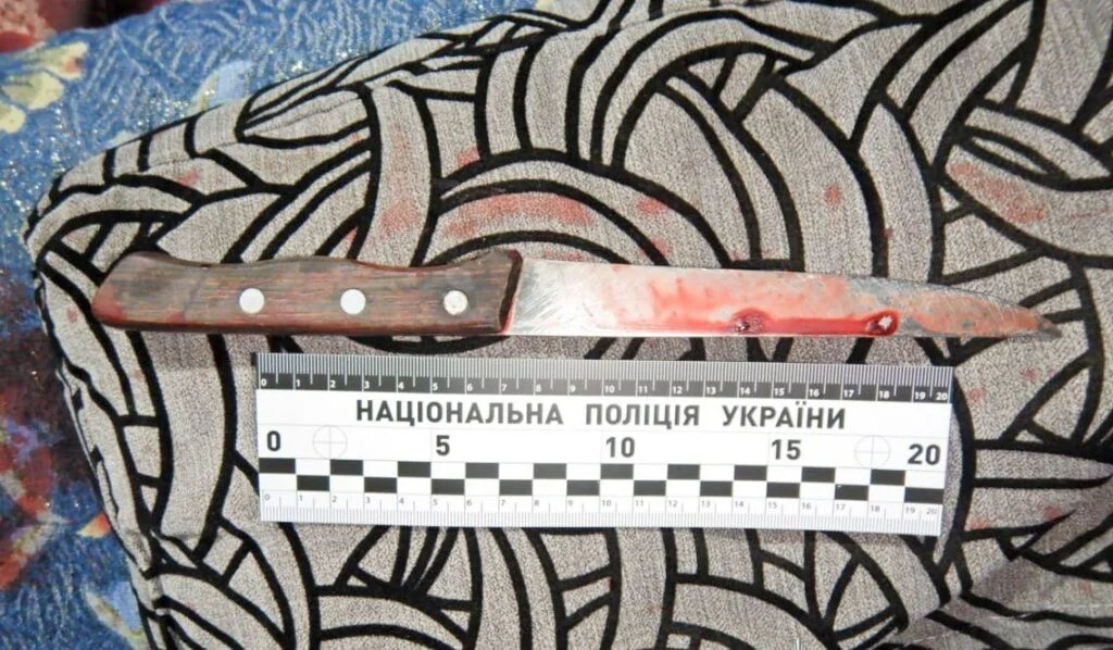 Жорстоке вбивство у соціальному закладі Рівного: поліція затримала підозрюваного Жорстоке вбивство у соціальному закладі Рівного: поліція затримала підозрюваного