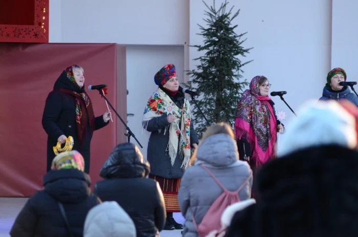 Різдвяні мелодії Рівного: понад 2000 учасників на XXII фестивалі