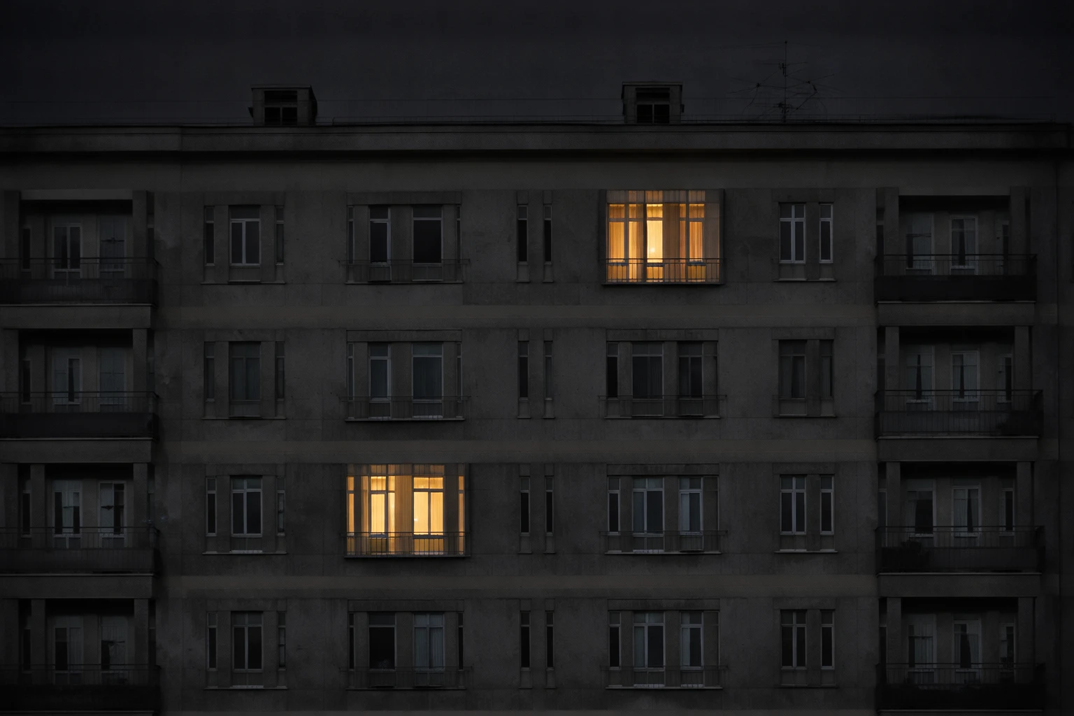 Графік відключення світла у Рівному та області на 12 лютого