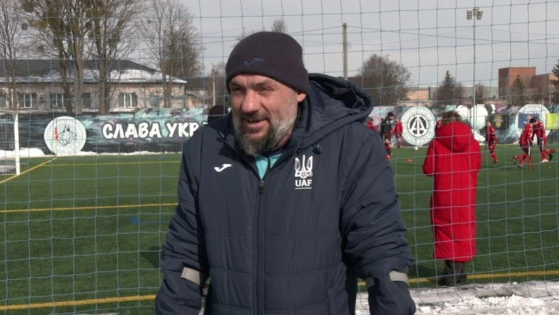 Гарт залізних людей: як у Рівному визначали володаря першого відкритого кубка з ампфутболу