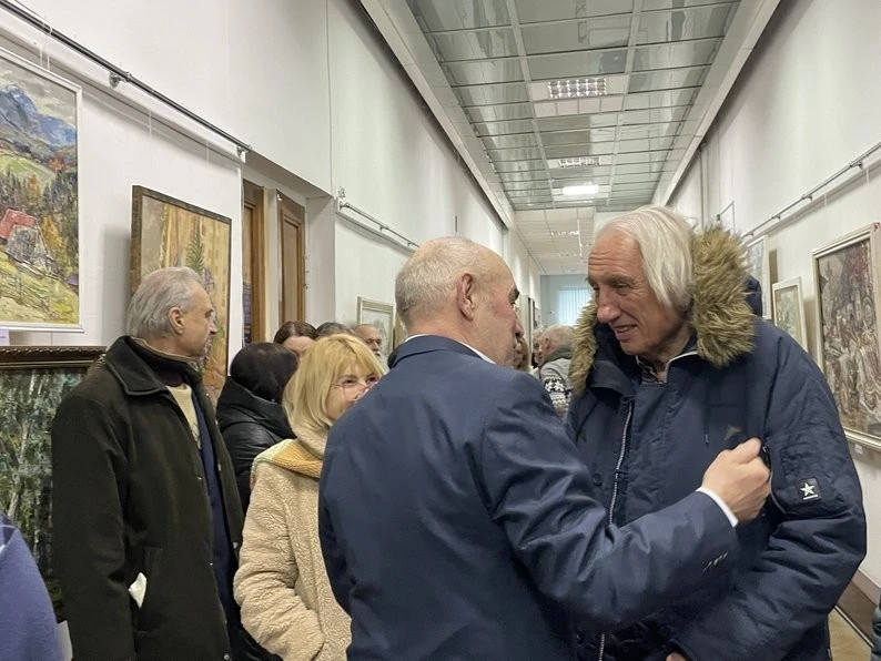 Живописна географія Віктора Гвоздинського: у Рівному відкрили ювілейну виставку митця