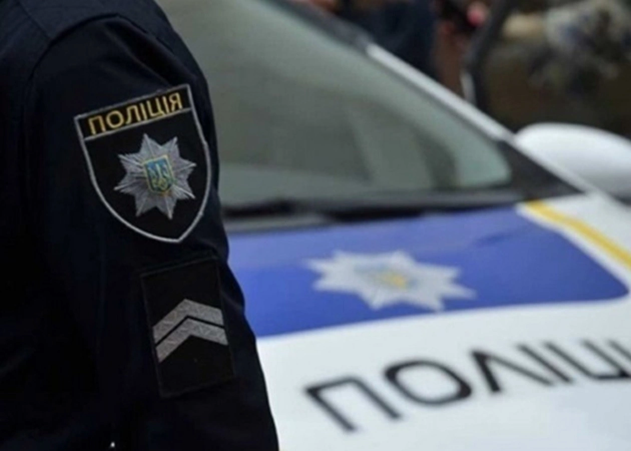 Хабарні апетити посадовця ТЦК: на Хмельниччині викрили корупційну схему на сотні тисяч доларів