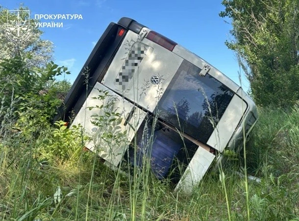 Серйозна аварія за участю шкільного автобуса на Харківщині