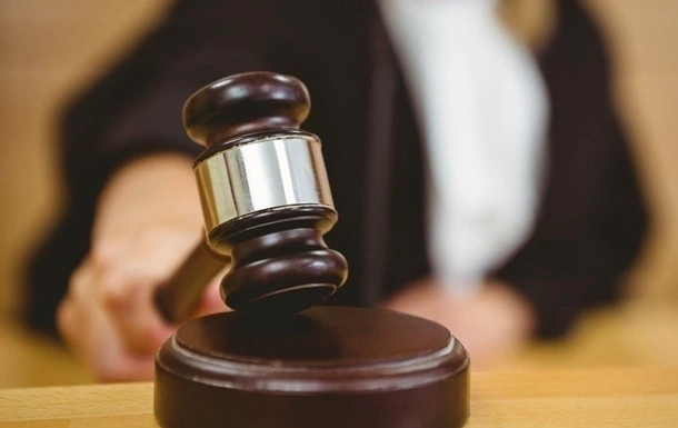 Суддів зобов’язали звітувати про родинні зв’язки та статки за новими правилами