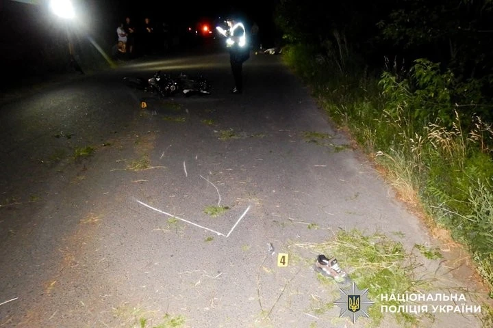 Смертельна аварія на Рівненщині: водій мотоцикла не вижив