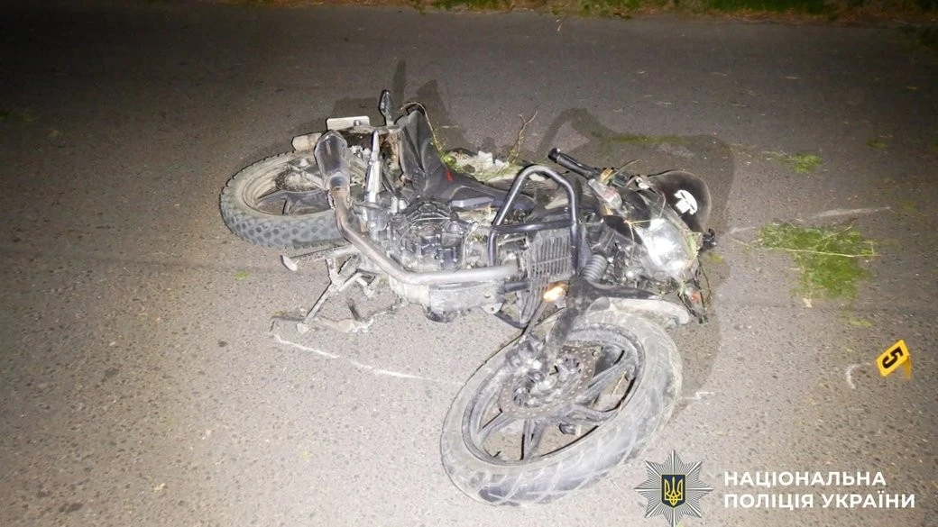 Смертельна аварія на Рівненщині: водій мотоцикла не вижив