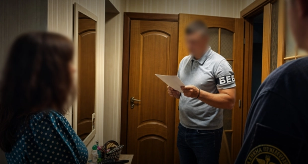 Збитки на мільйони: на Рівненщині викрили корупційну схему митників