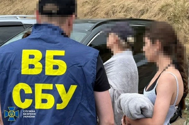Хабар за довідку щодо пошкоджених дронів: затримано посадовицю ТППУ