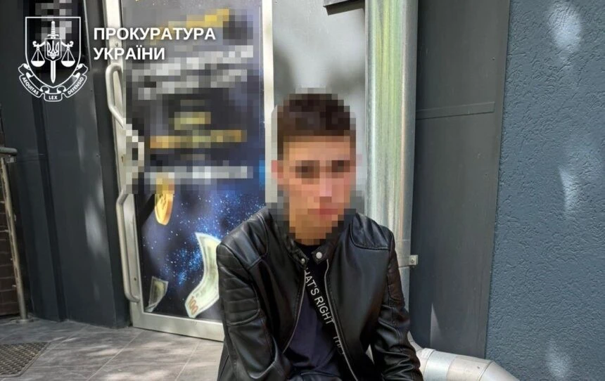Пів мільйона гривень виманили молоді зловмисники у рівнянки